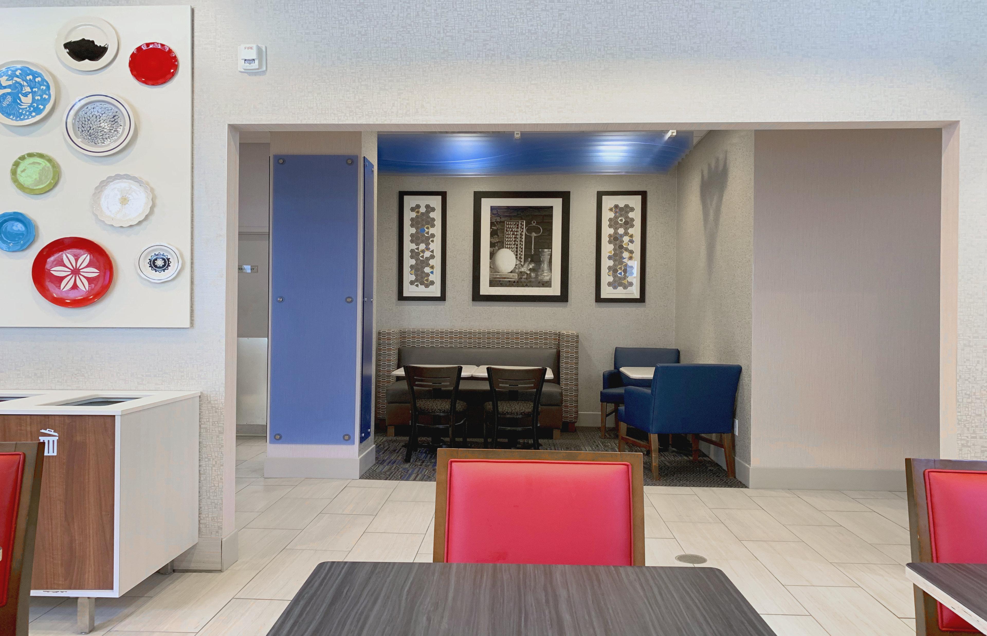 Holiday Inn Express Hotel & Suites Minneapolis-Downtown Convention Center By Ihg Екстериор снимка