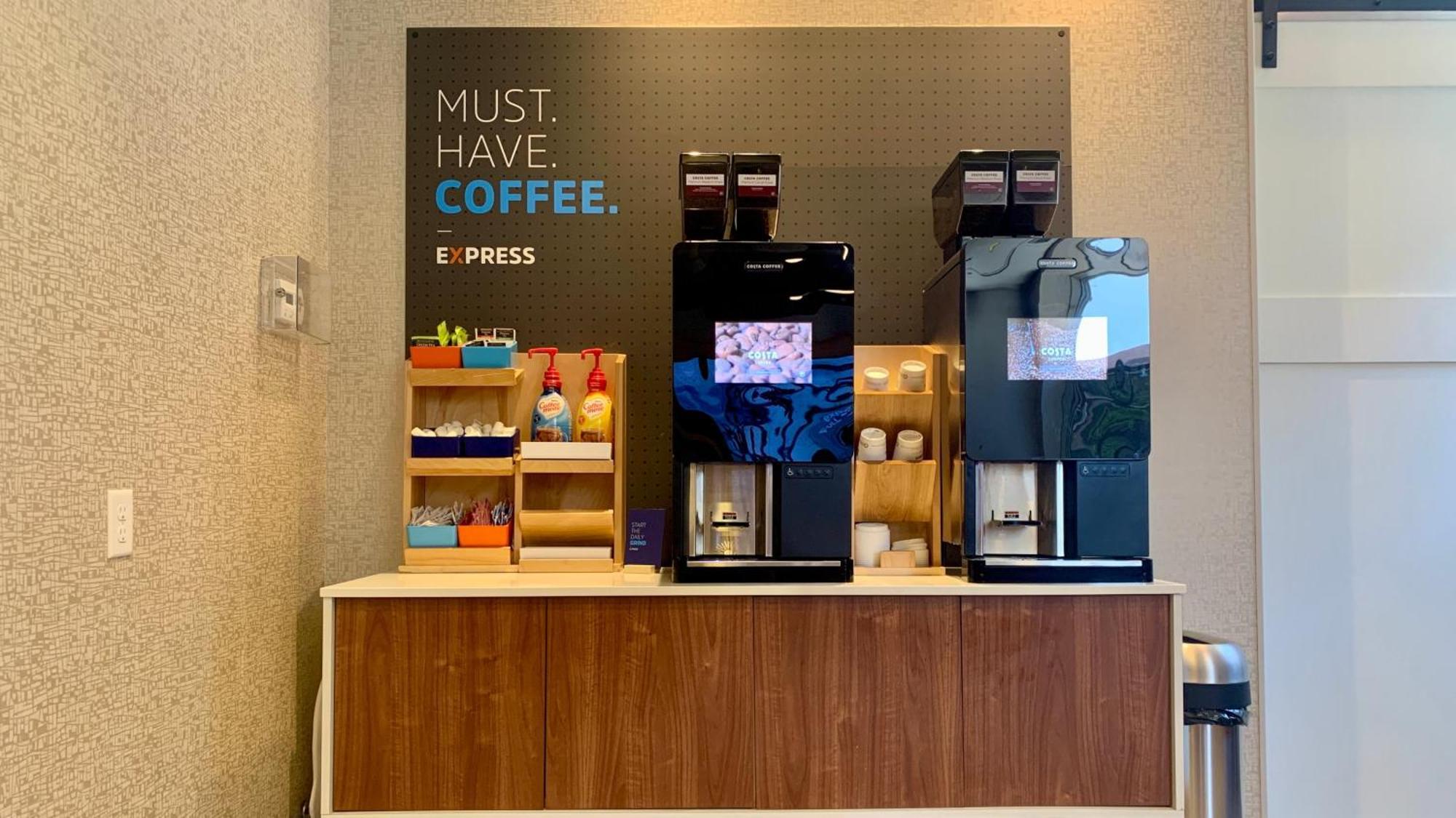 Holiday Inn Express Hotel & Suites Minneapolis-Downtown Convention Center By Ihg Екстериор снимка