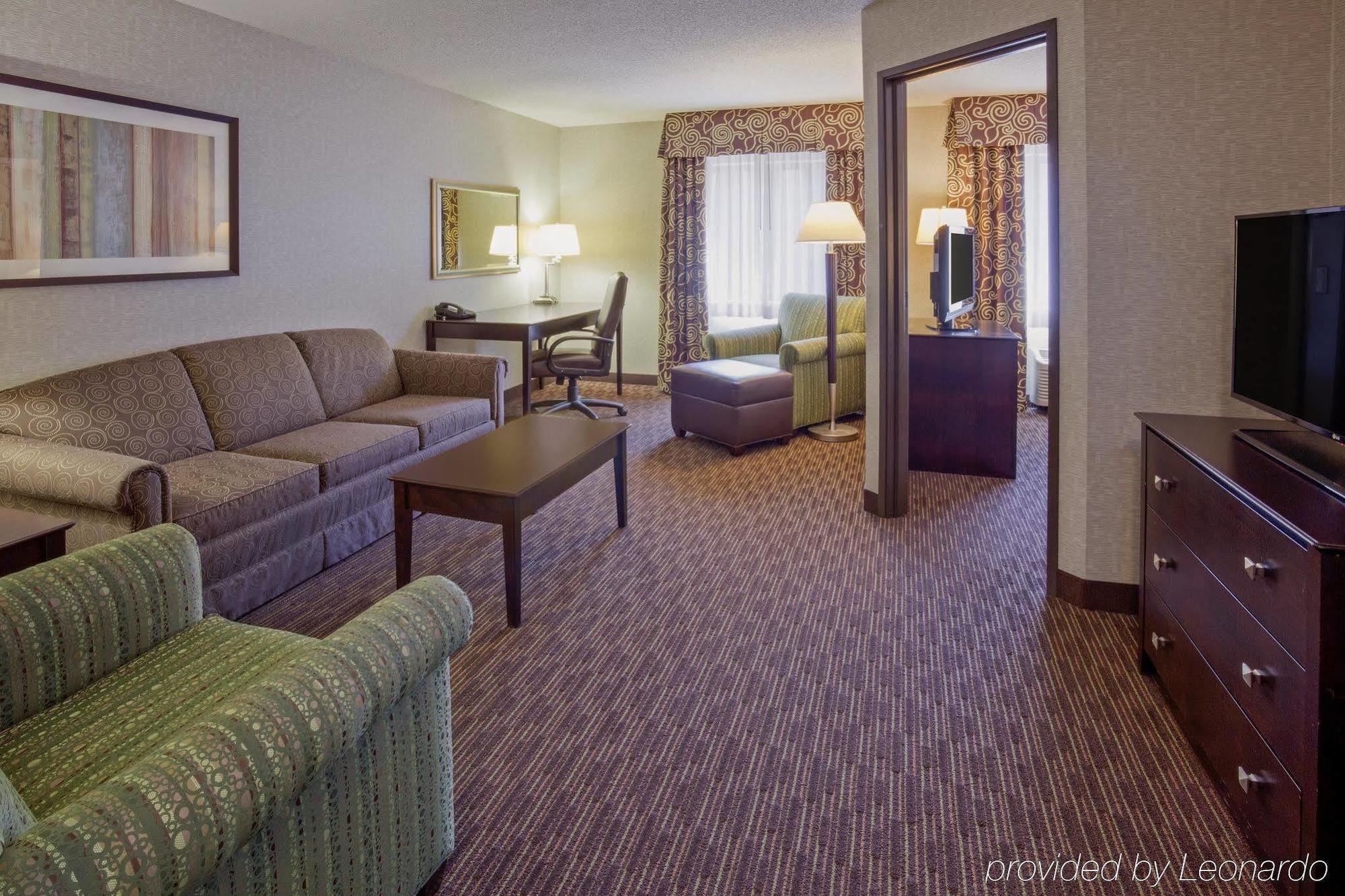 Holiday Inn Express Hotel & Suites Minneapolis-Downtown Convention Center By Ihg Стая снимка
